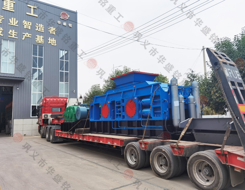 开云网页版登录入口2PGY1212对辊破碎机机成功发往洛阳